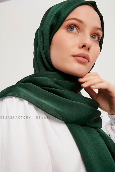 Berrak - Mørkegrøn Janjanli Hijab