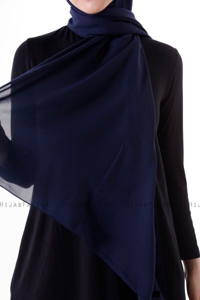 Hadise - Mørk Marineblå Chiffon Hijab