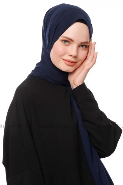 Aylin - Marine Blå Medine Silk Hijab - Gülsoy