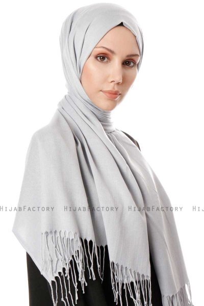 Aysel - Lysegrå Pashmina Hijab - Gülsoy