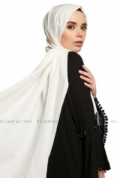Buse - Offwhite Hijab - Sehr-i Sal