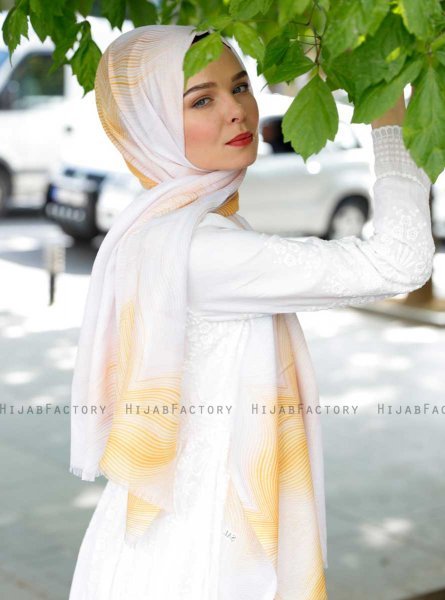 Houdah - Gul Mønstrede Hijab - Sal Evi