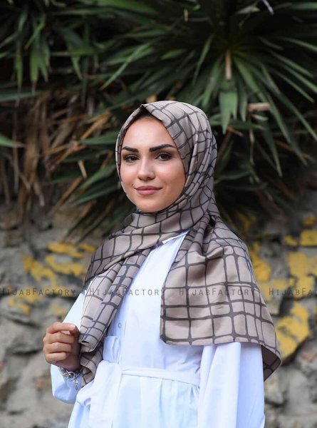 Mahmuna - Taupe Mønstred Satin Hijab