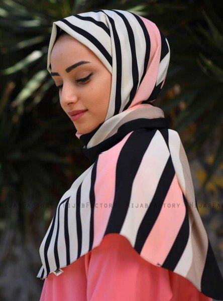 Marwa - Sort Mønstred Crepe Hijab